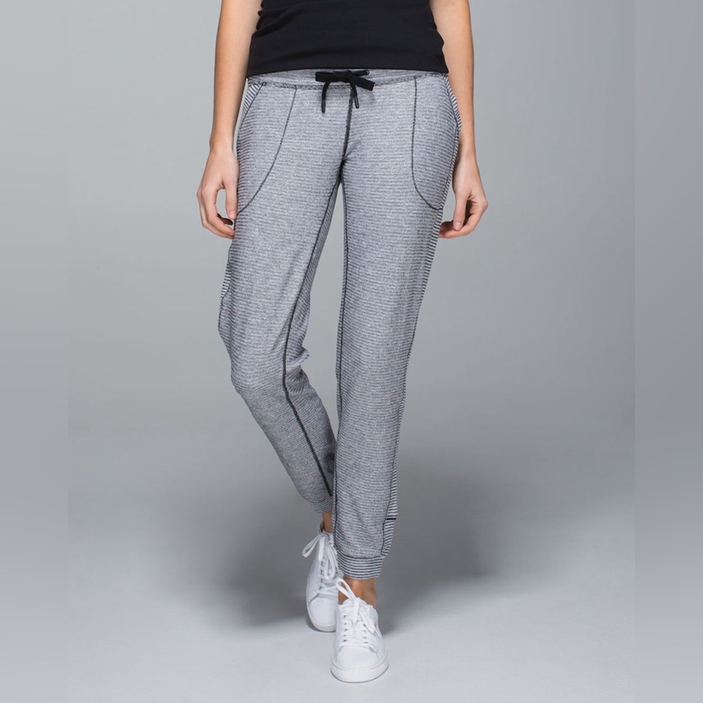 Lululemon Base Runner Pant